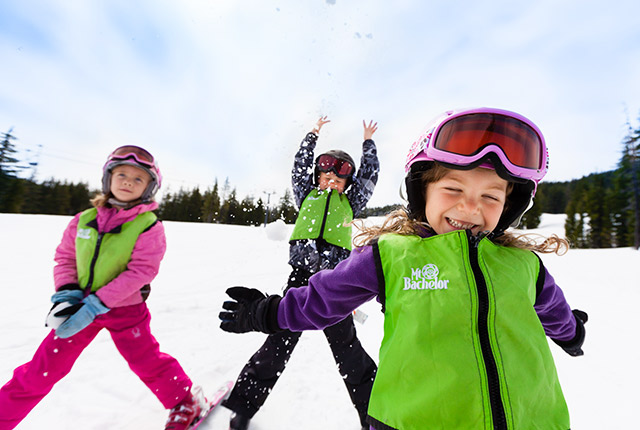 Great ski resorts to choose for kids and families, Mt. Bachelor.