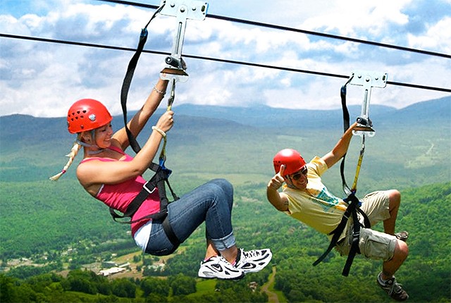 Hunter Mountain zip-line tour, zip-lining, New York, summer.